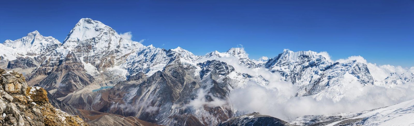 ๐๏ธ The Highest Mountains in the World โ Giants That Touch the Sky
